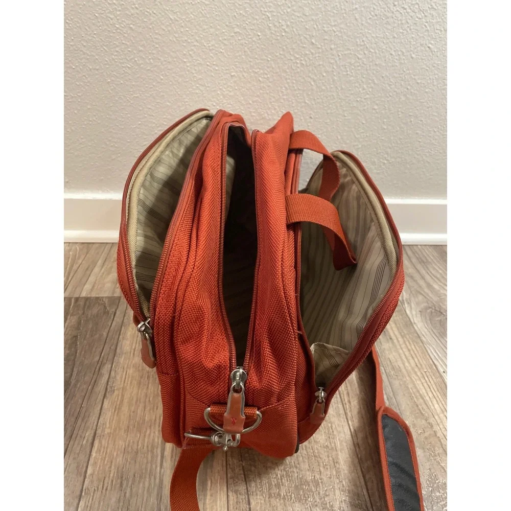 Ricardo Beverly Hills Orange Travel Bag Briefcase Carry‎ On Luggage